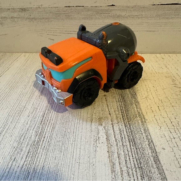 Wedge the Construction-Bot Transformers Rescue Bots - Picture 4 of 7